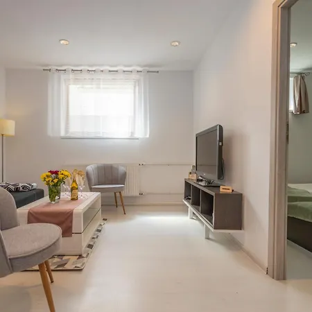 Apartment Karkonosky - Skalniak *